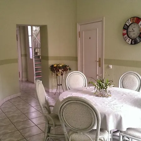 Zimmervermietung Dalberg 3*