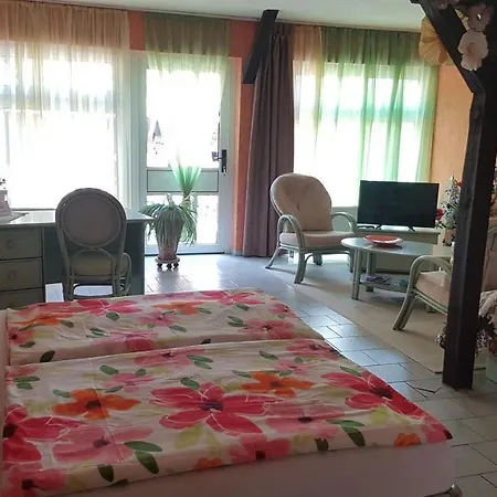 Konukevi Zimmervermietung Dalberg