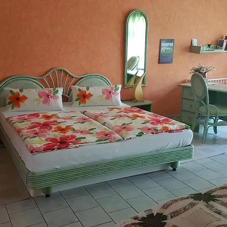 Zimmervermietung Dalberg 3*